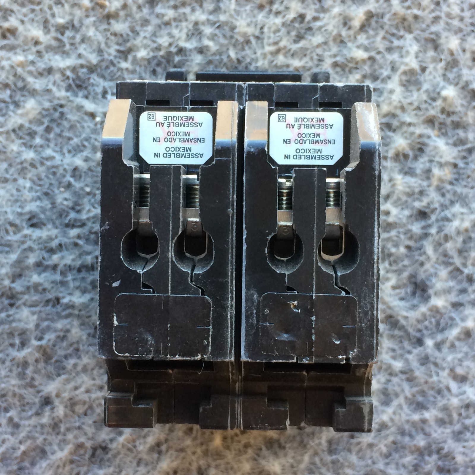Square D HOMT2020230 20 A Miniature Quadplex Circuit Breaker HOMT2020230