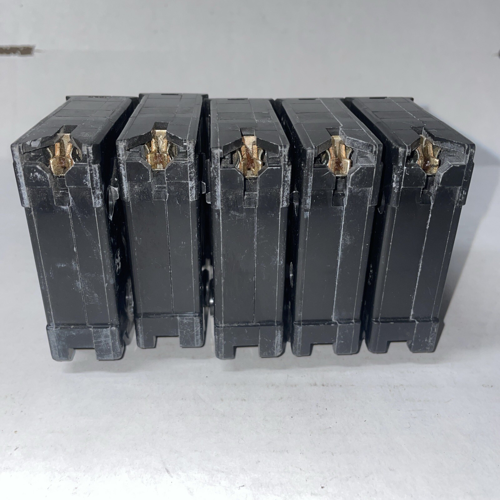 (5) Square D Homeline HOM130CP HOM130 1P 30 Amp 120/240V Plug In Circuit Breaker