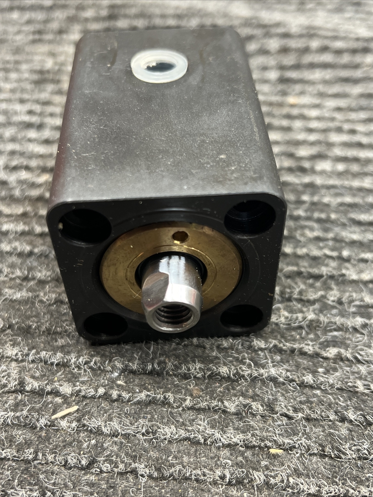 NOS Taiyo 140S-1D Hydraulic Cylinder 14mpa
