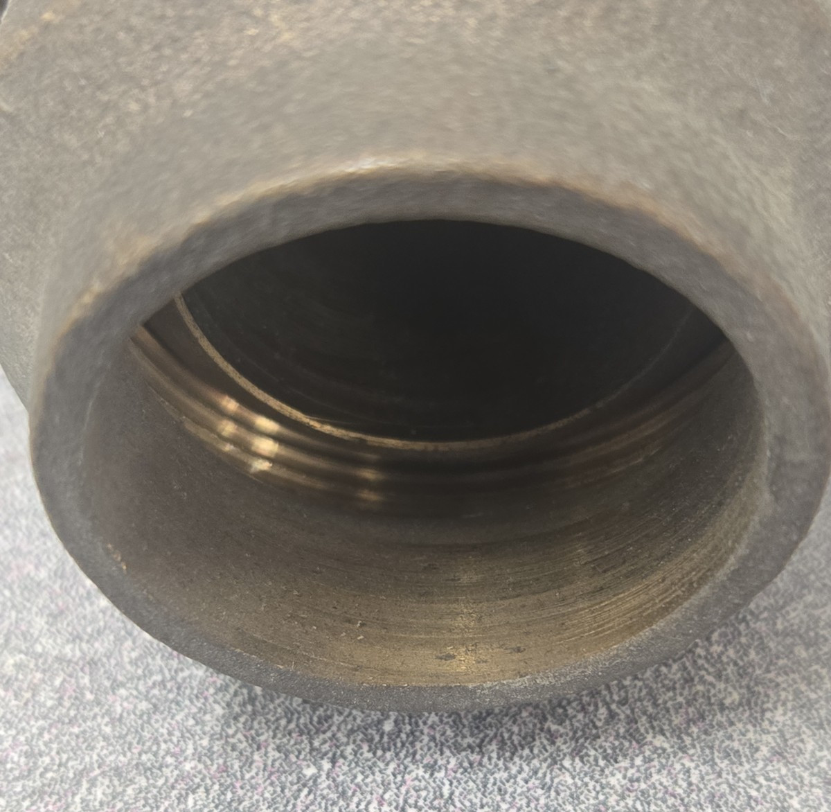 LEGEND (313-316NL) 1-1/4″ CAST BRONZE HAMMER FLARE 90 DEGREE ELBOW **LEAD FREE**