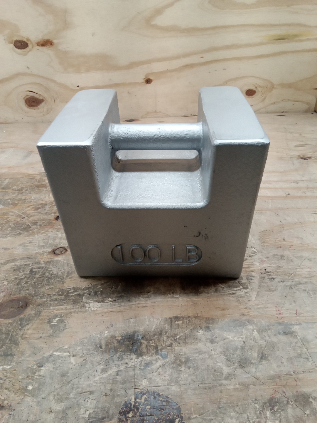 RICE LAKE WEIGHING SYSTEMS 12862 Calibration Weight,100 lb. Nominal Mass 55NA98