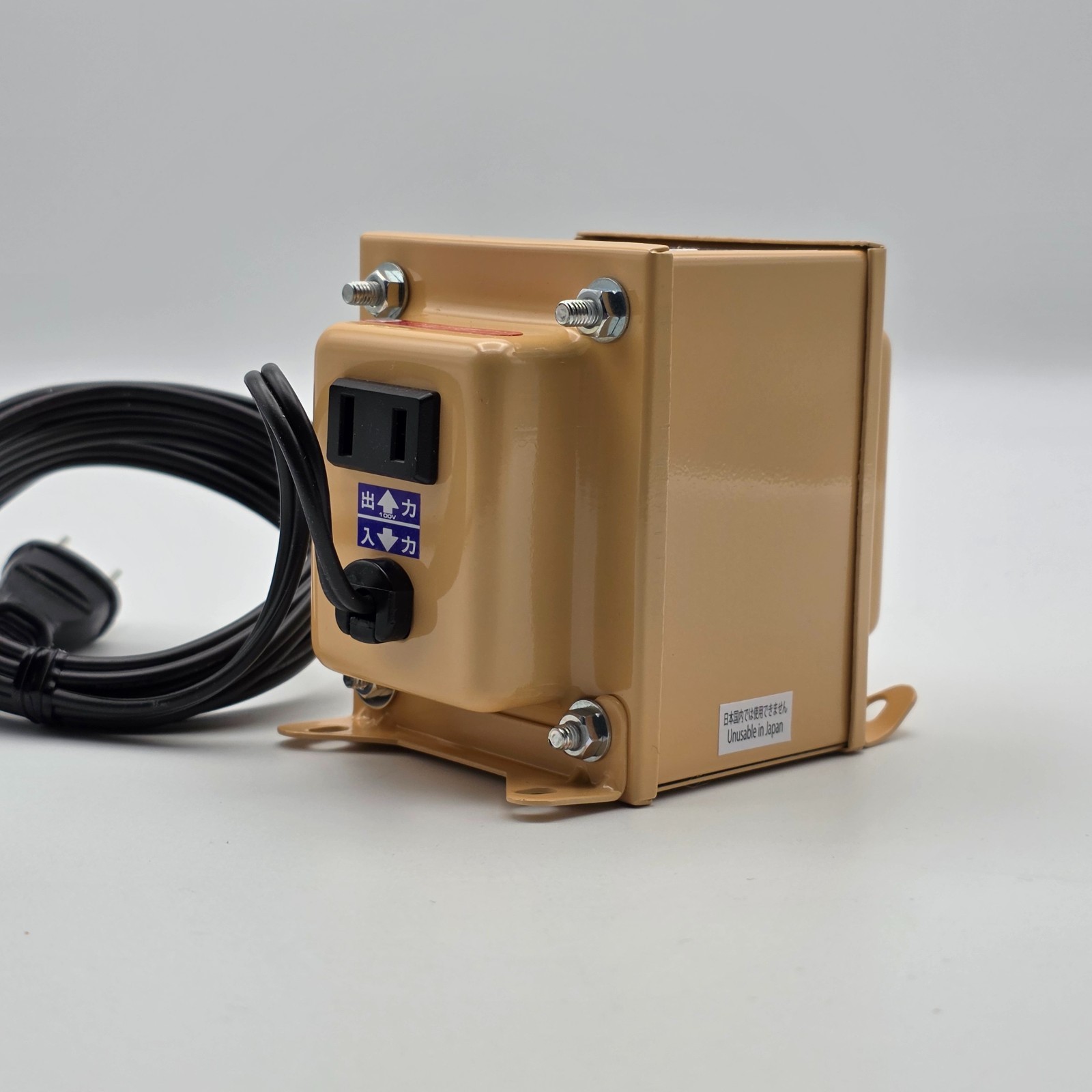 Nissyo NDF-550U Step Down Transformer 110V-130V 550W New From Japan 60018