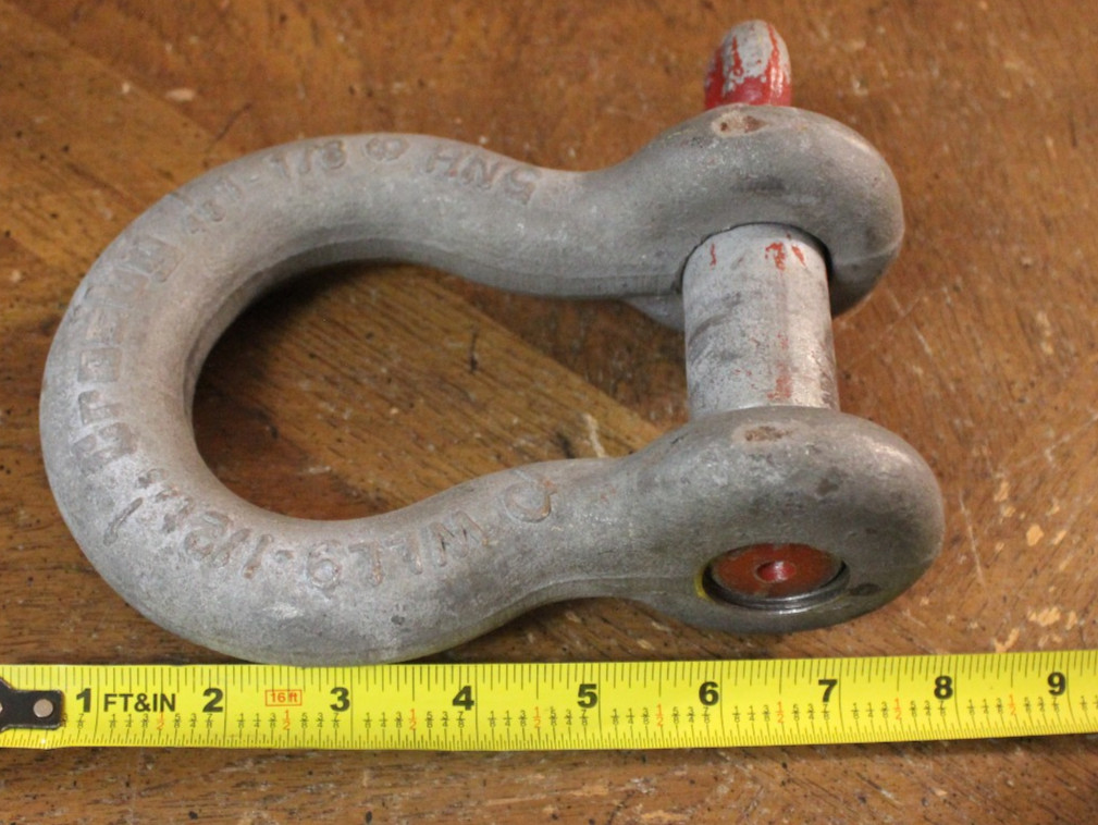 Crosby 1-1/8″ Screw Pin Anchor Shackle WLL 9-1/2 Ton Hot Dipped Galvanized Steel