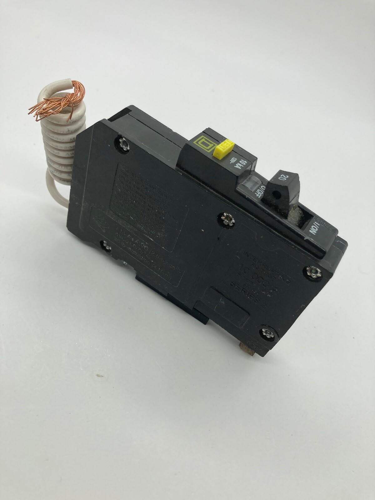 Square D QO120GFI 1 Pole 20 Amp 120VAC Plug On Ground Fault GFCI Circuit Breaker