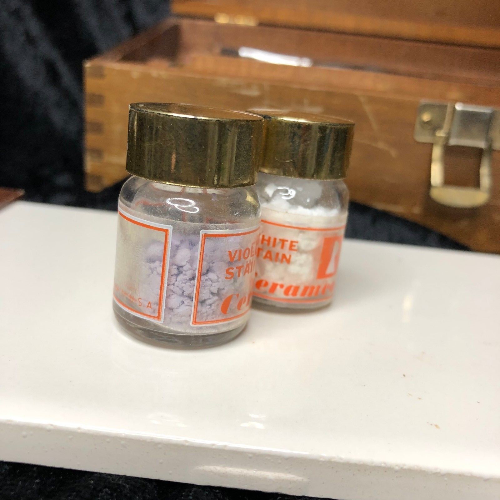 RARE! VINTAGE, DENTAL HISTORY! Ceramco Kit. Enamel Porcelain Powders MUST SEE!