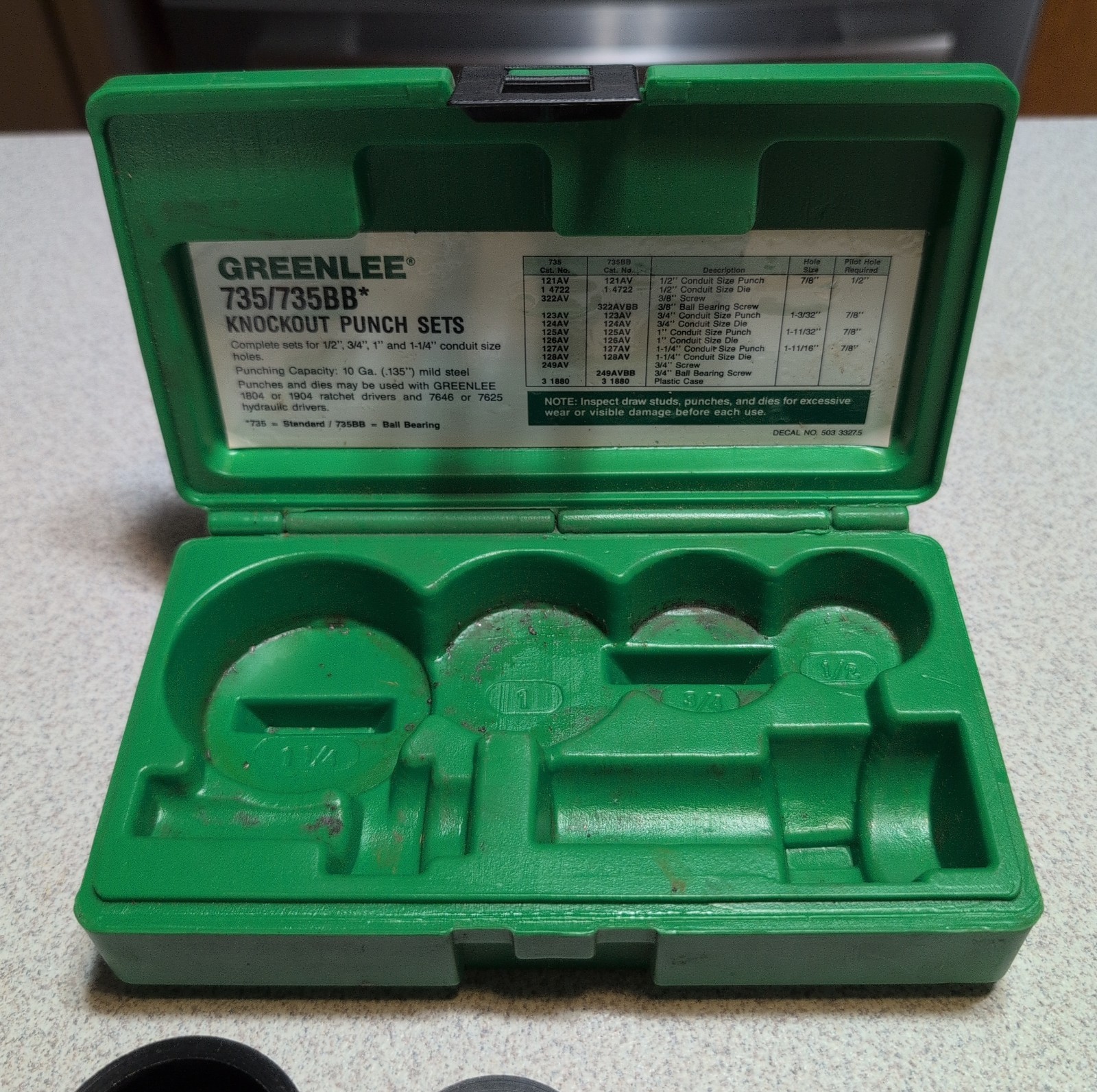Greenlee Ball Bearing Knockout Punch Set 735 Kit
