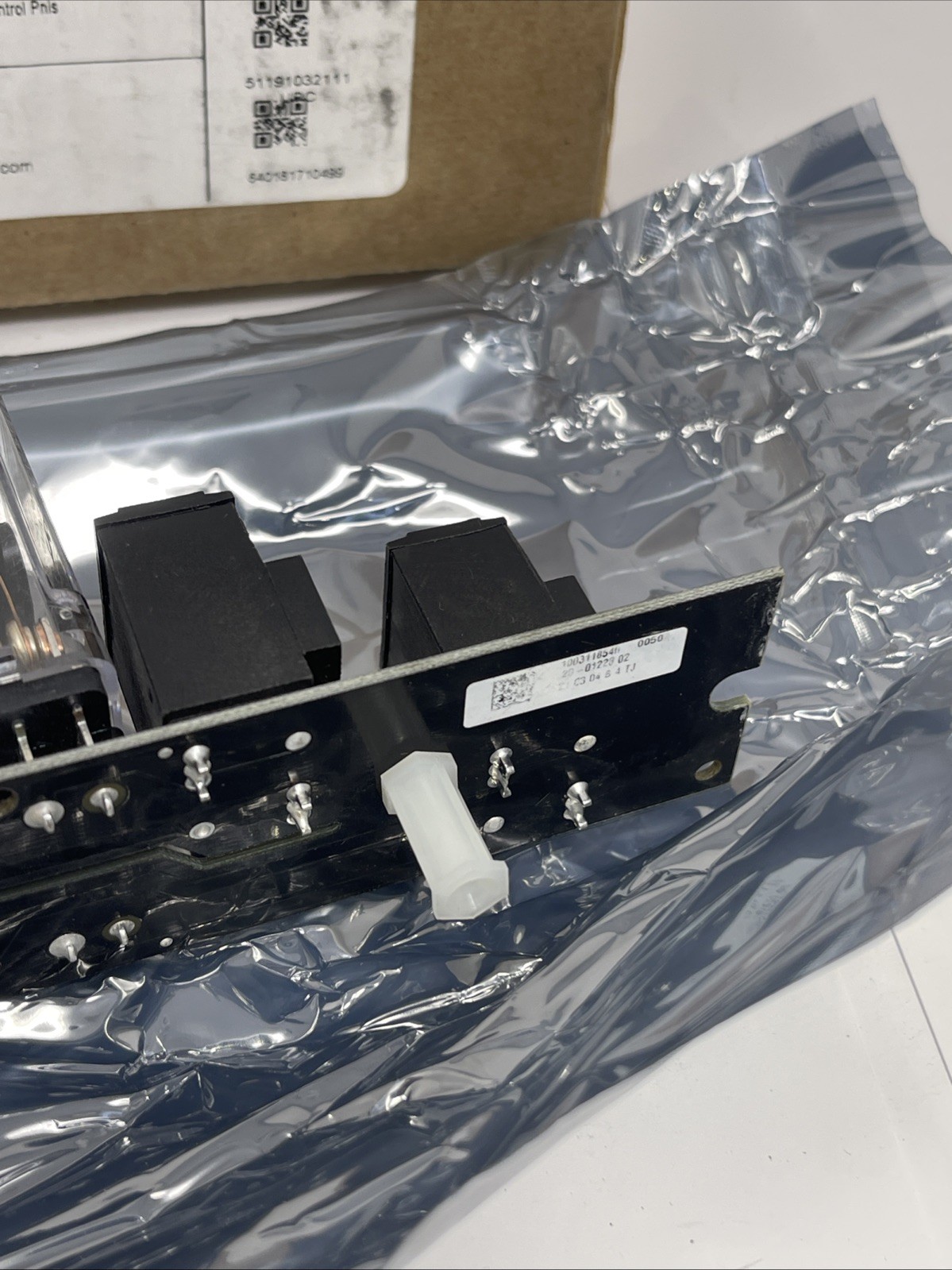 Hubbell NX NXR-TN NXT Relay, 20A/2P Electrically Held for HBA NXT Control Panels