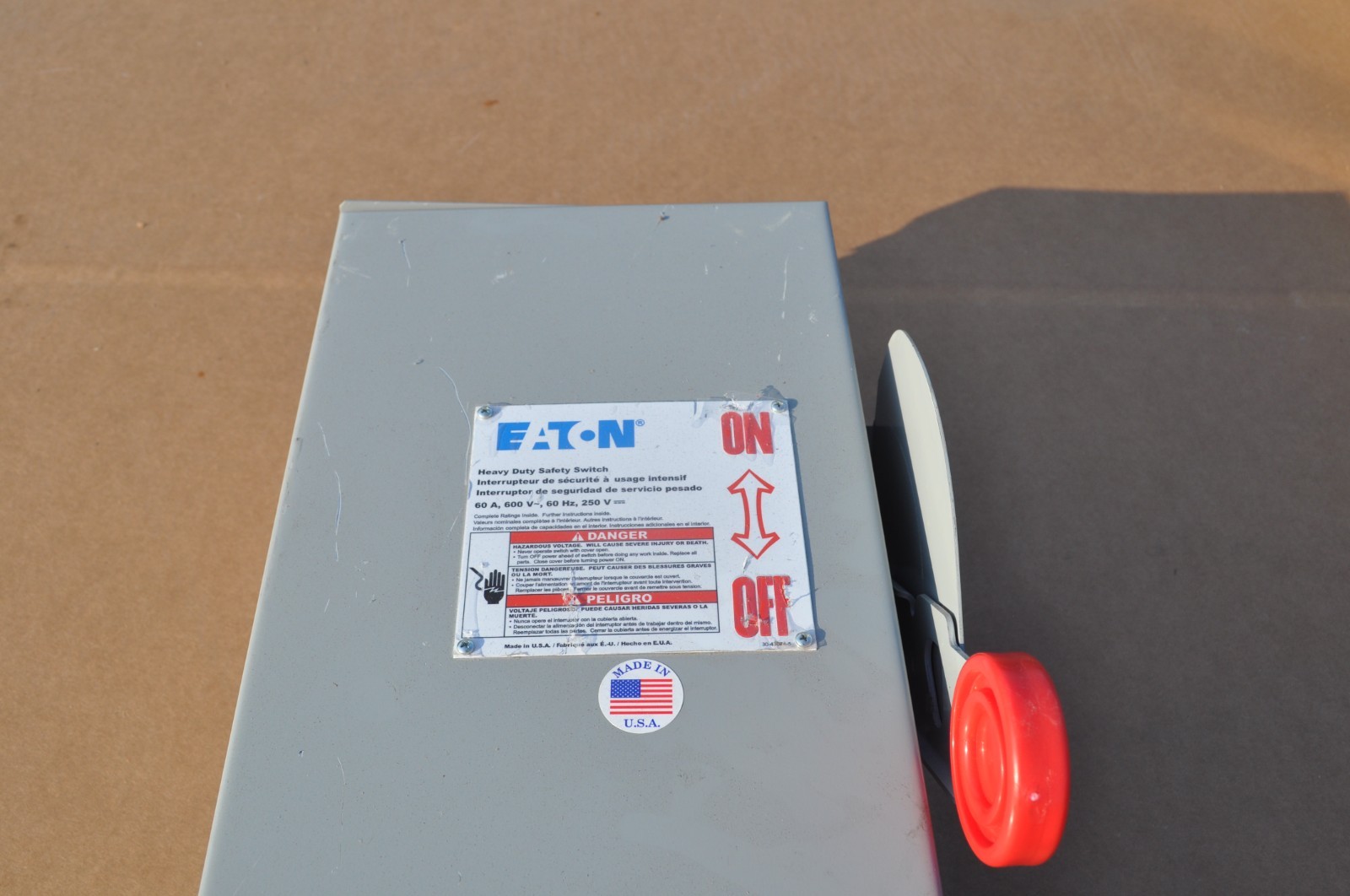 EATON DH362NRK HEAVY DUTY SAFETY SWITCH FUSIBLE,3P ,60A,600V,NEMA 3R OUTDOOR