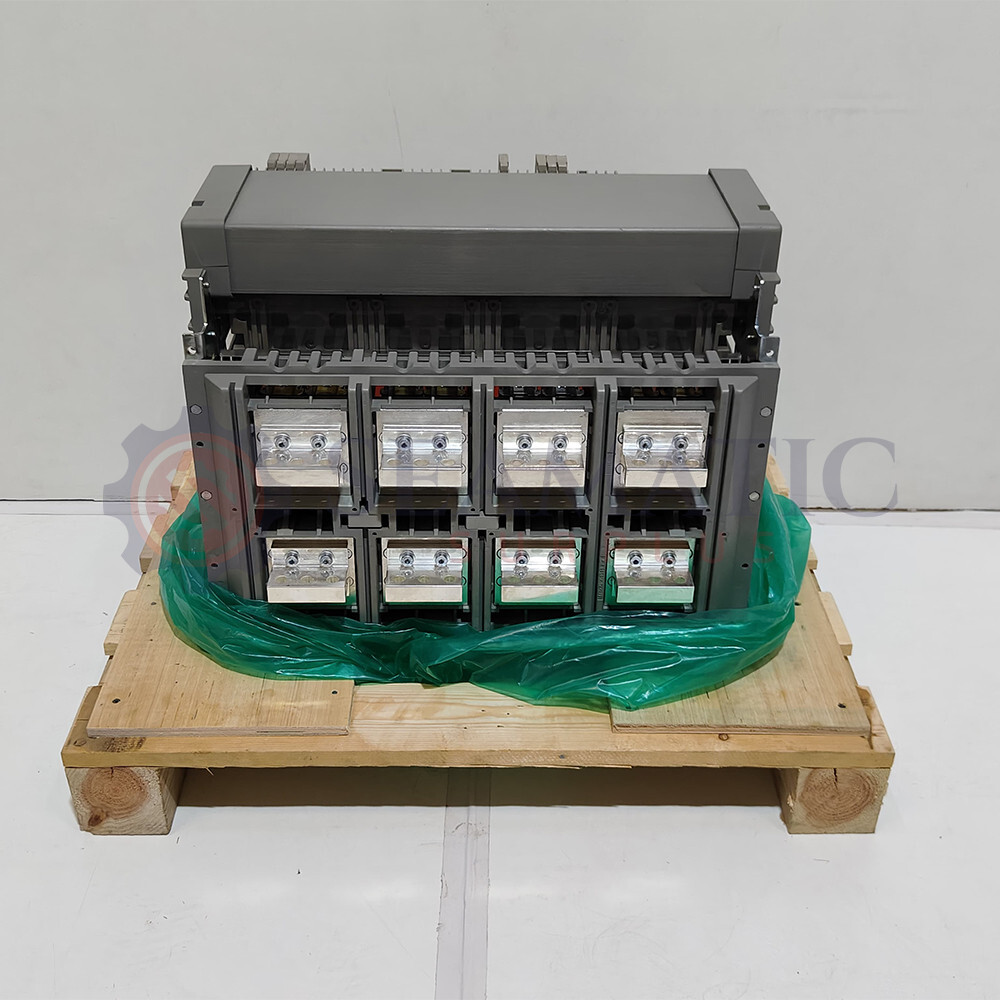 New Schneider Electric NW10H2 Air Circuit Breaker 1000A 4P, Drawout Type (48253)