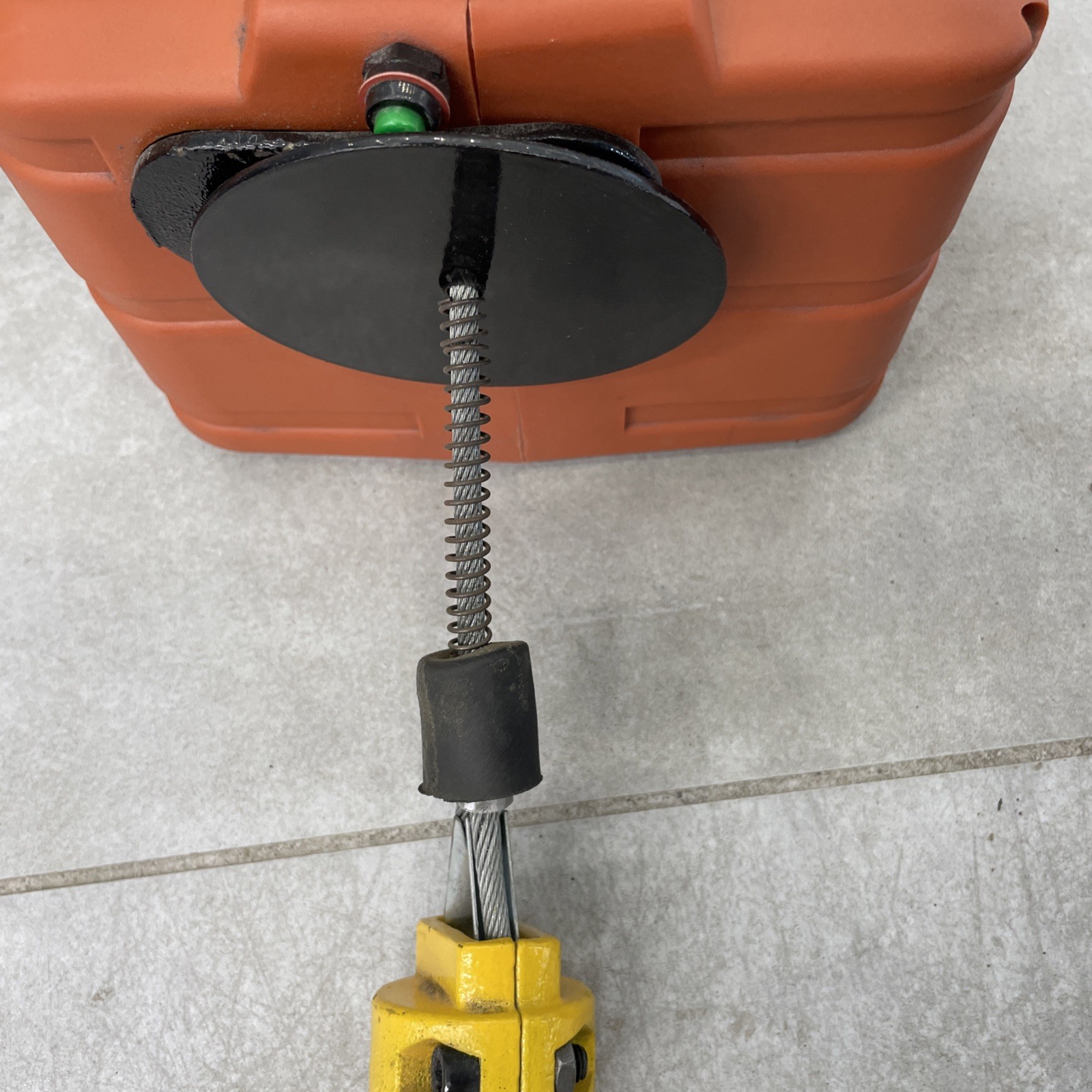 VEVOR Electric Hoist Winch Portable Hoist Crane 1100lbs w/ Wired Controller