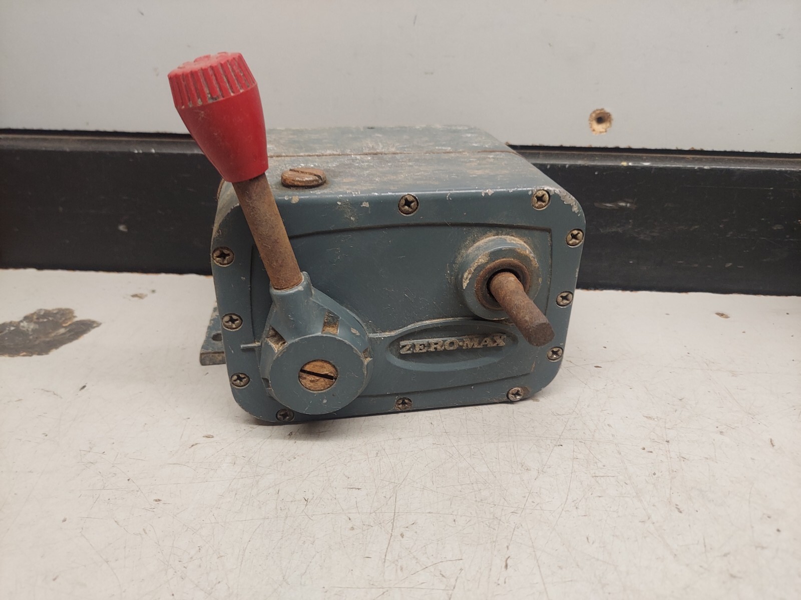 Zero-Max JK1 CCW Vari Speed Drive Control 25 In-Lbs 0-400 Speed *READ DESCRIPTIO
