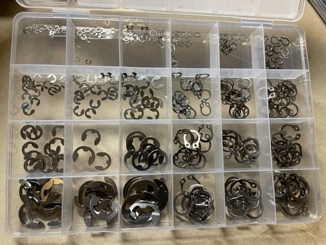 327Pcs Stainless Steel E-Clip Circlip Kit Retaining Ring Assortment Set 24 Sizes