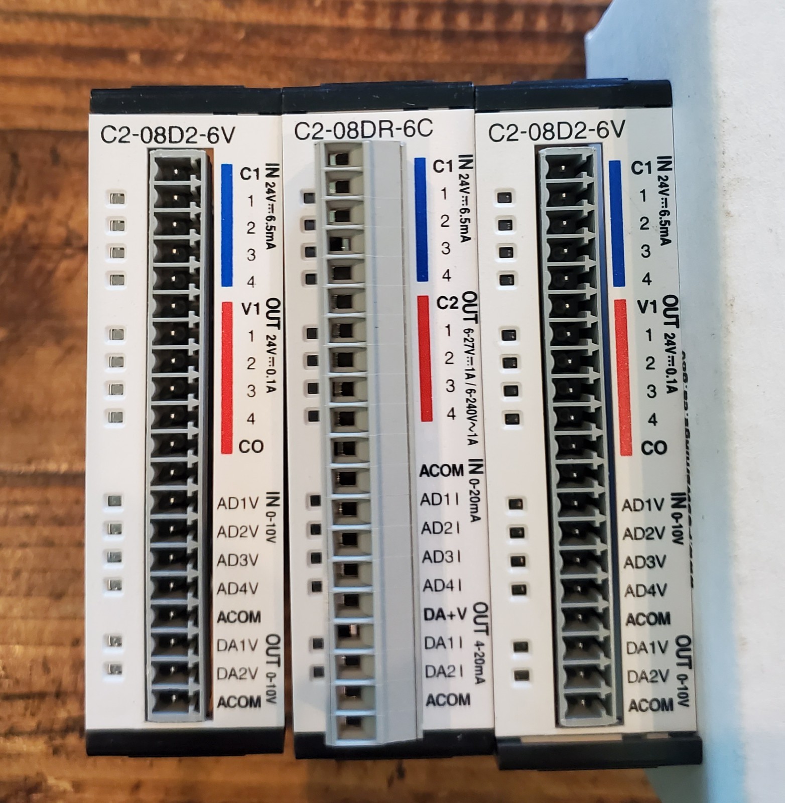 Click Plus Digital/Analog Combo Module C2-08D2-6V, C2-08D2-6V and C2-08DR-6C