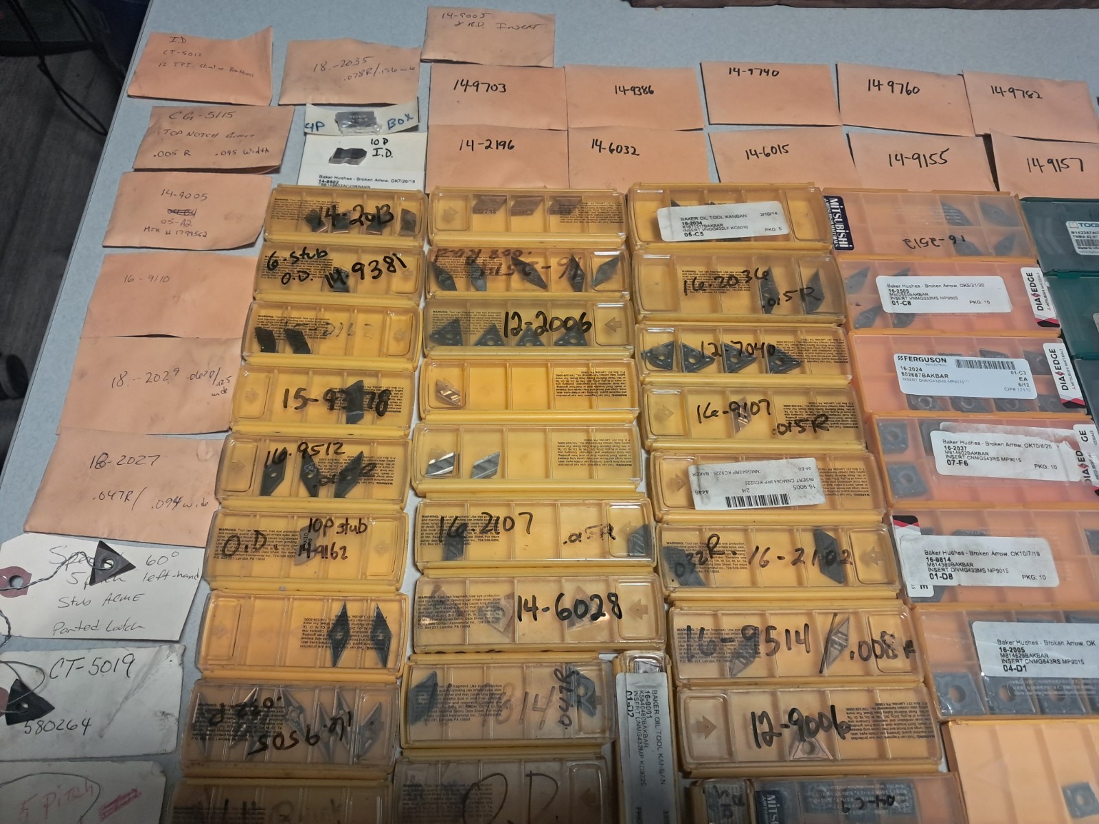 Assorted Carbide Inserts Mixed Brands Lot of Mostly New Various Size
