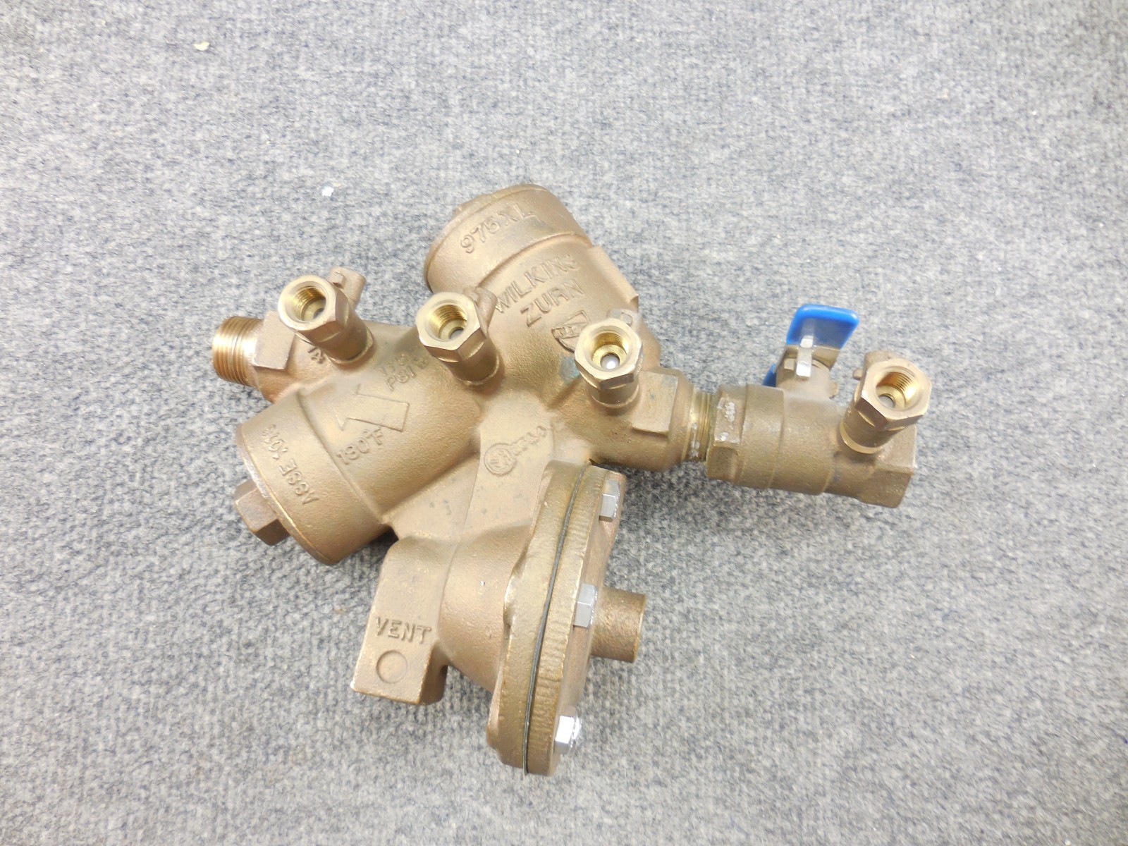 Unused Zurn Wilkins 975XL 3/4″ NPT Brass Bronze Backflow Preventer