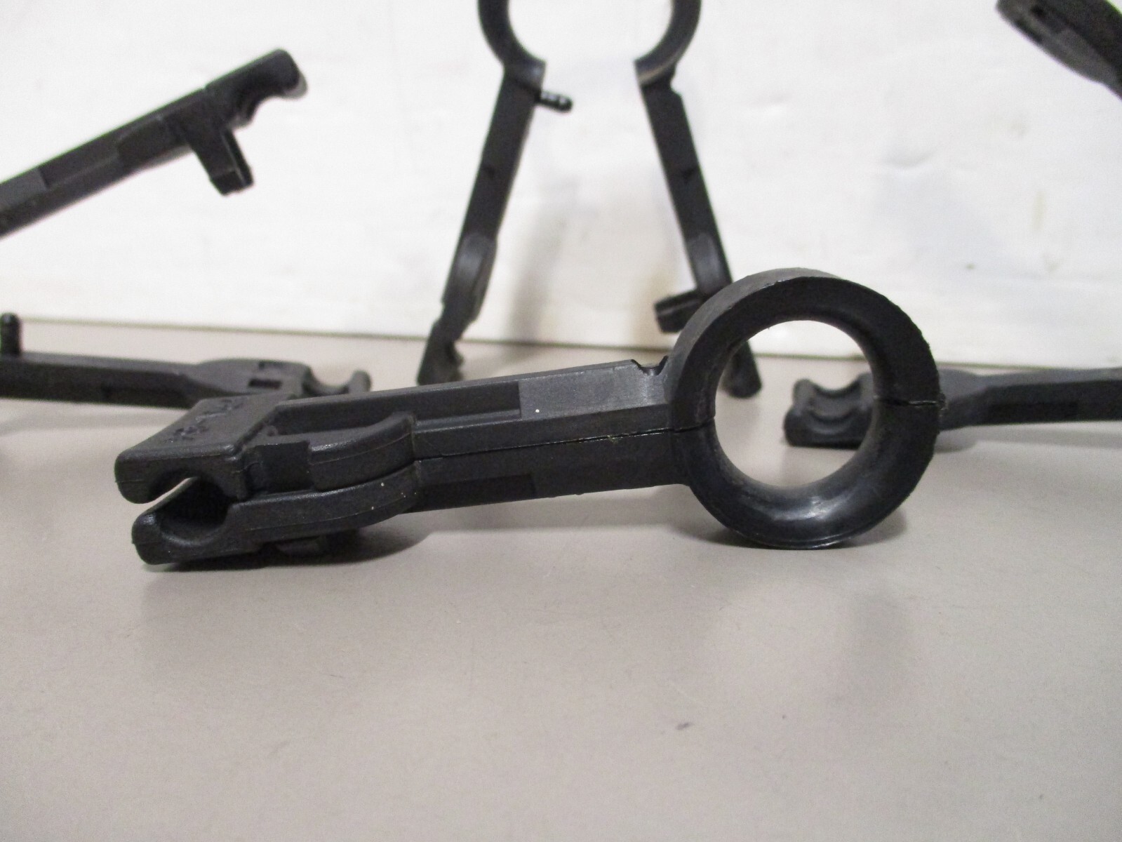 x4 Nederman MagnaTrack Control Wire Cable Hanger for Exhaust Extraction System
