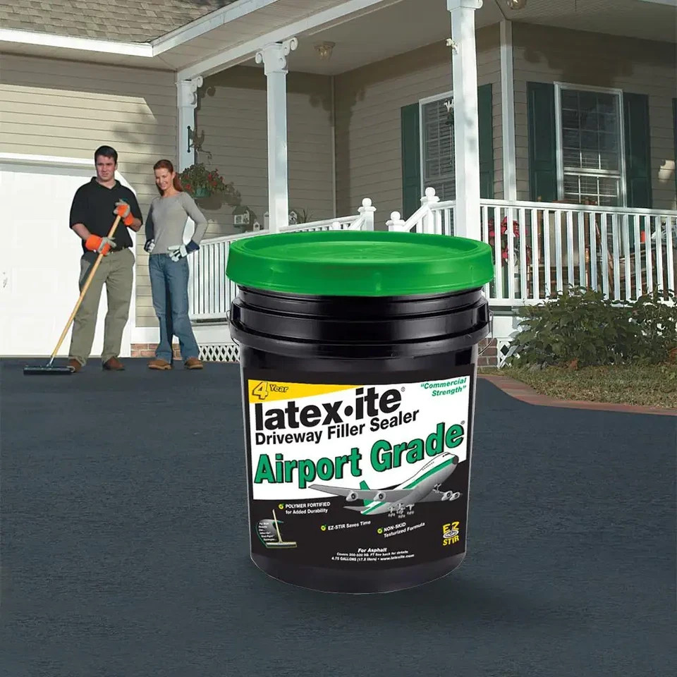 Airport Grade Asphalt Driveway Filler Sealer 4.75 Gal. Cracks Patch Repair