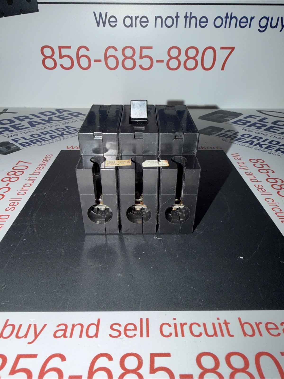 SQUARE D EHB34030 3 POLE 30 AMP 480V CIRCUIT BREAKER
