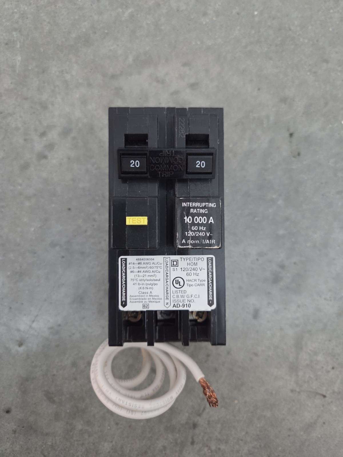 Square D HOM220GFIC 20A Circuit Breaker