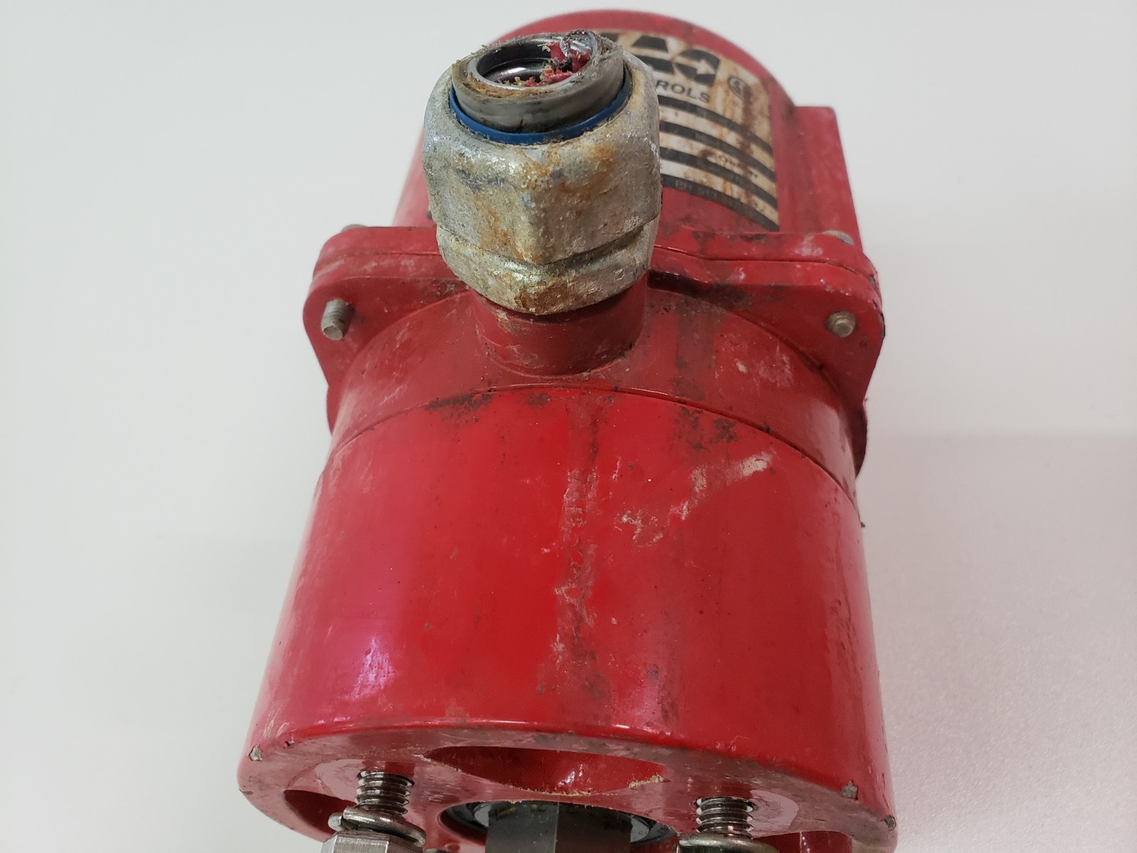 Triac Controls ETI-400 Valve Actuator Positioner 400 in-lbs 120vac