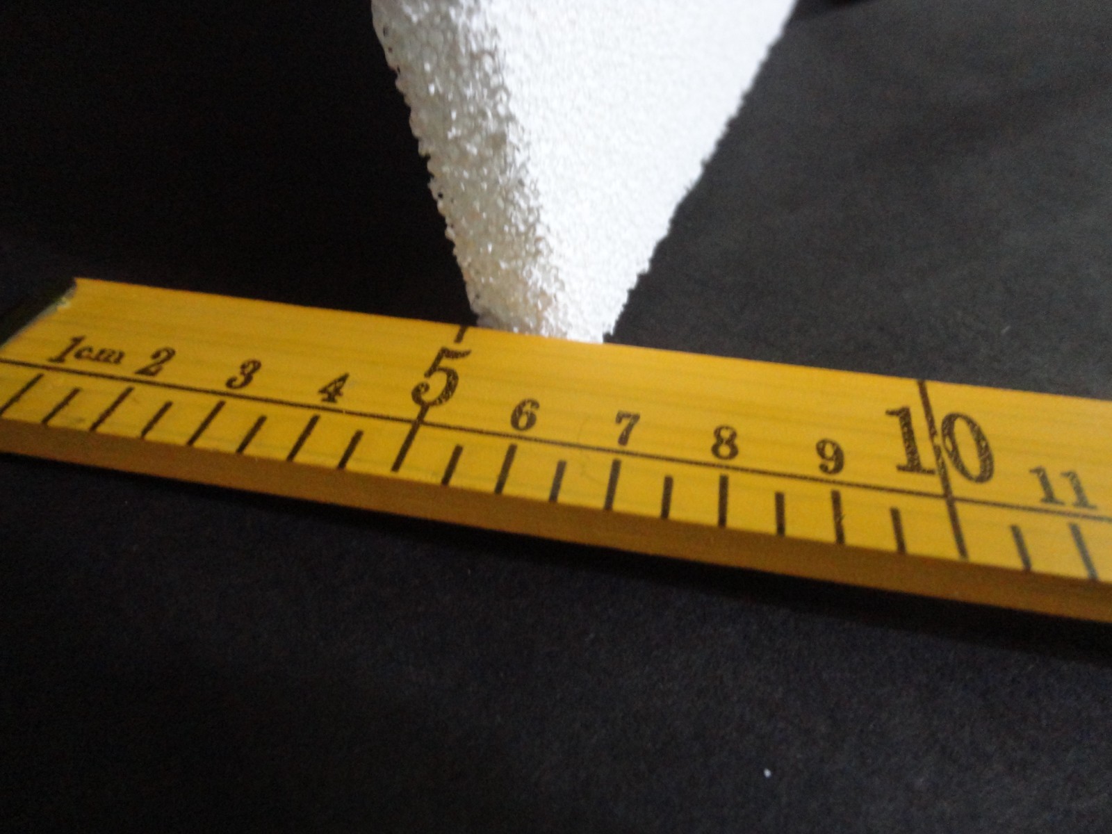 ONE 6″ x 6″ HIGH PURITY RECTANGULAR RETICULATED SPONGE ALUMINA 20 ppi No. 822