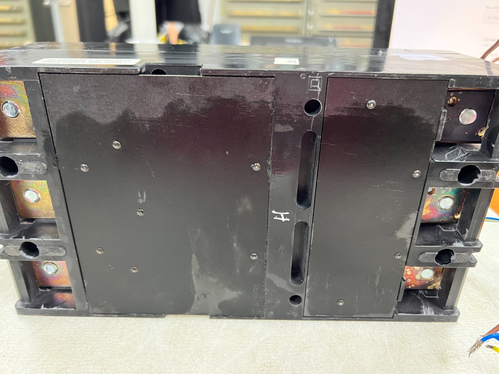 👀 SQUARE D 400A CIRCUIT BREAKER 500 VDC 3P LHL3640030DC1616 W/ AUX & SHUNT TRIP