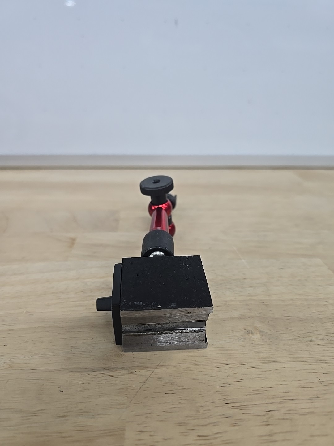 Red Adjustable Magnetic Base Holder for Digital Dial Indicator