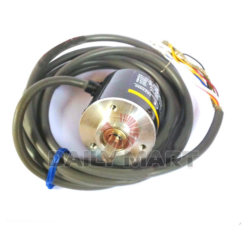 Omron Rotary Encoder E6B2-CWZ1X 1024P/R 5VDC New in Box NIB Free Ship