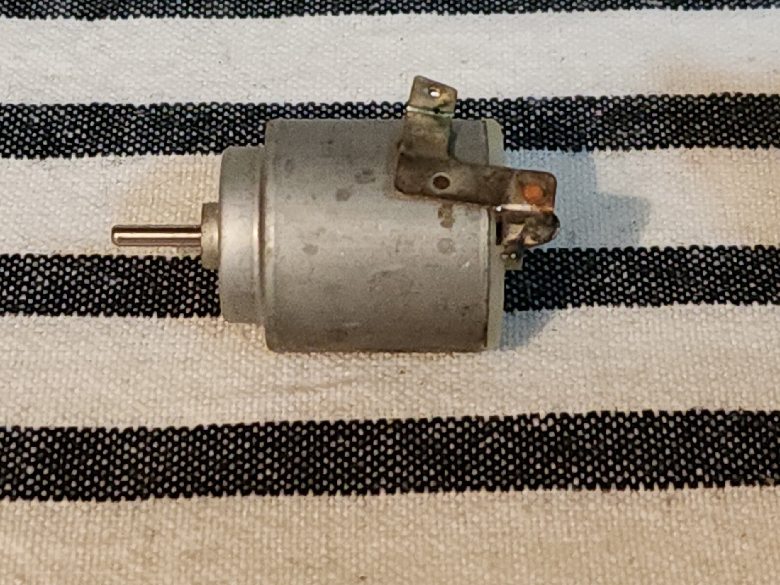 Hobby Motor Set Of 12 – Unbranded & Branded