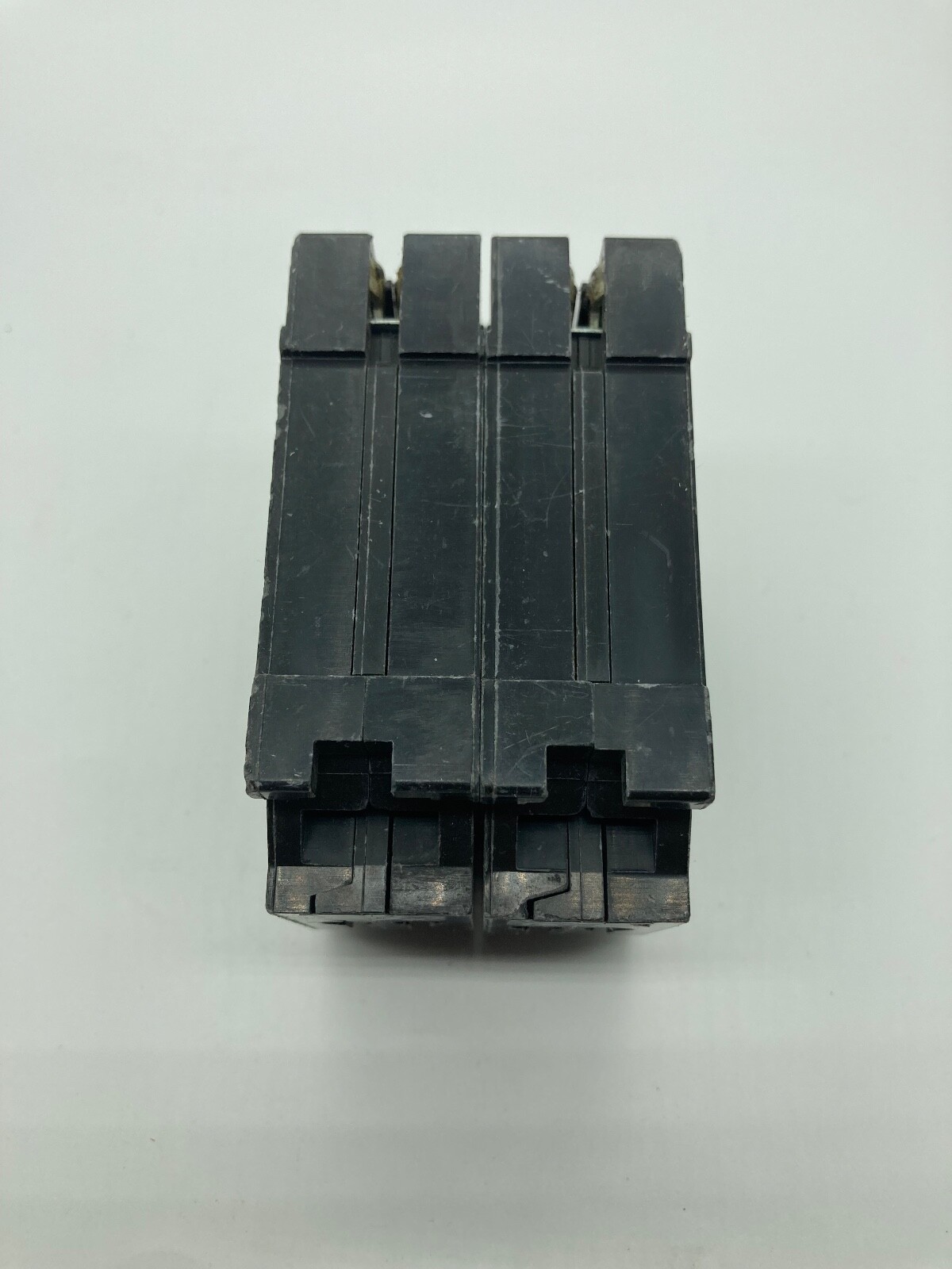 HOMT2020230 Homeline Quad Two 1 Pole 20 Amp One 2P 30 Amp Plug In Tandem Breaker