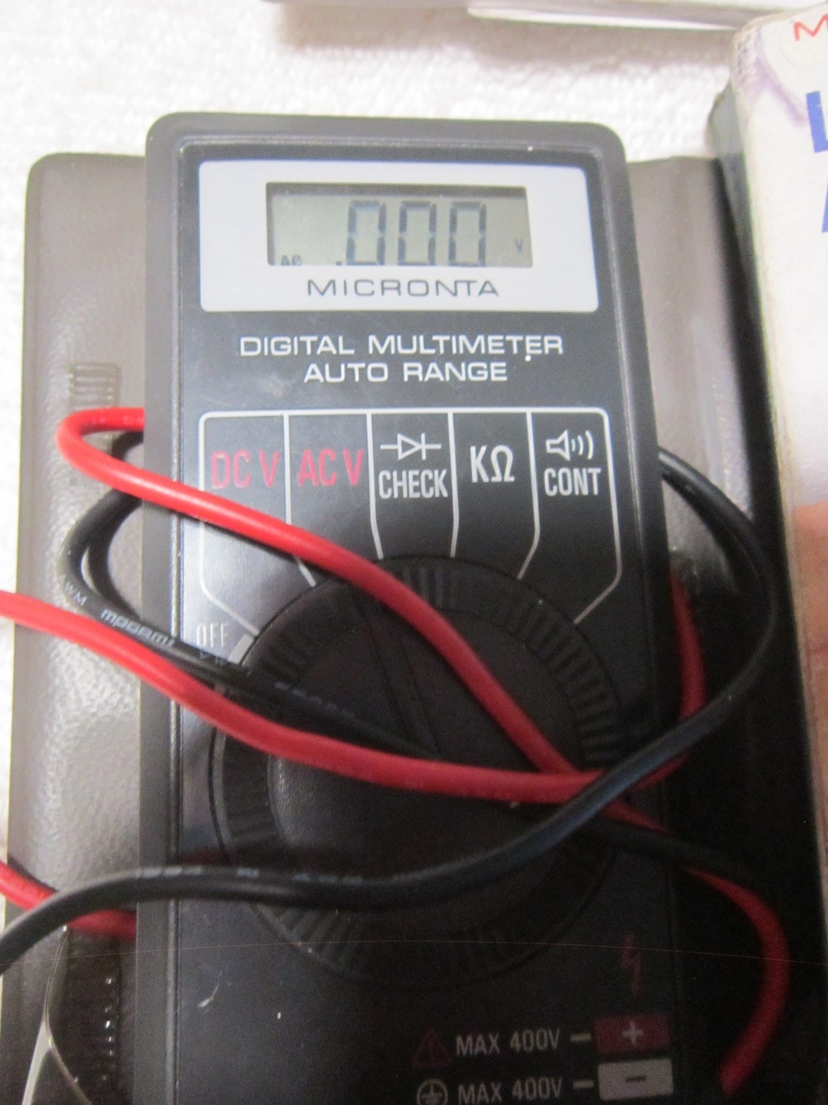 LOT OF 2 MULTIMERTERS 1 LED DIGITAL AND OTHER ANALOG