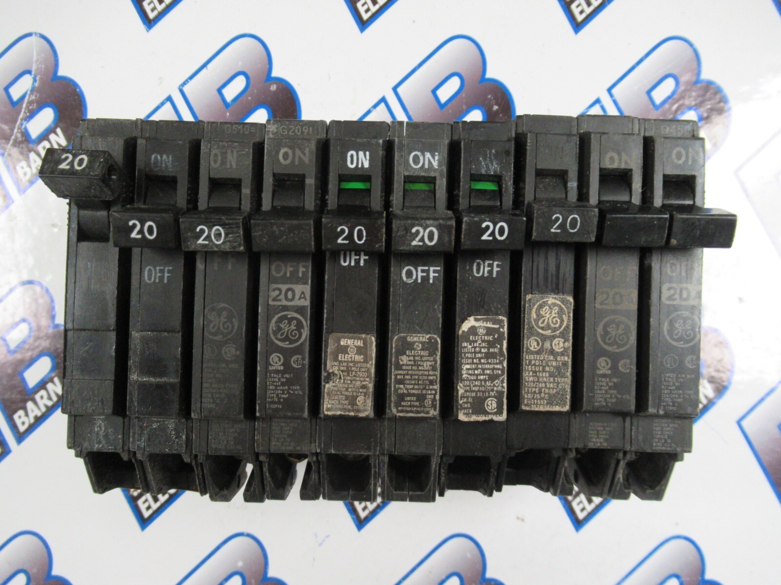 GE THQP120 Circuit Breaker (1 LOT OF 10) 20 Amp 120 Volt 1 Pole Plug In WARRANTY