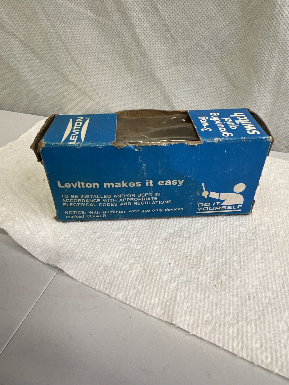 Leviton 1453-2WS 3-Way 15 Amp Quite Toggle Switch with Ground – White