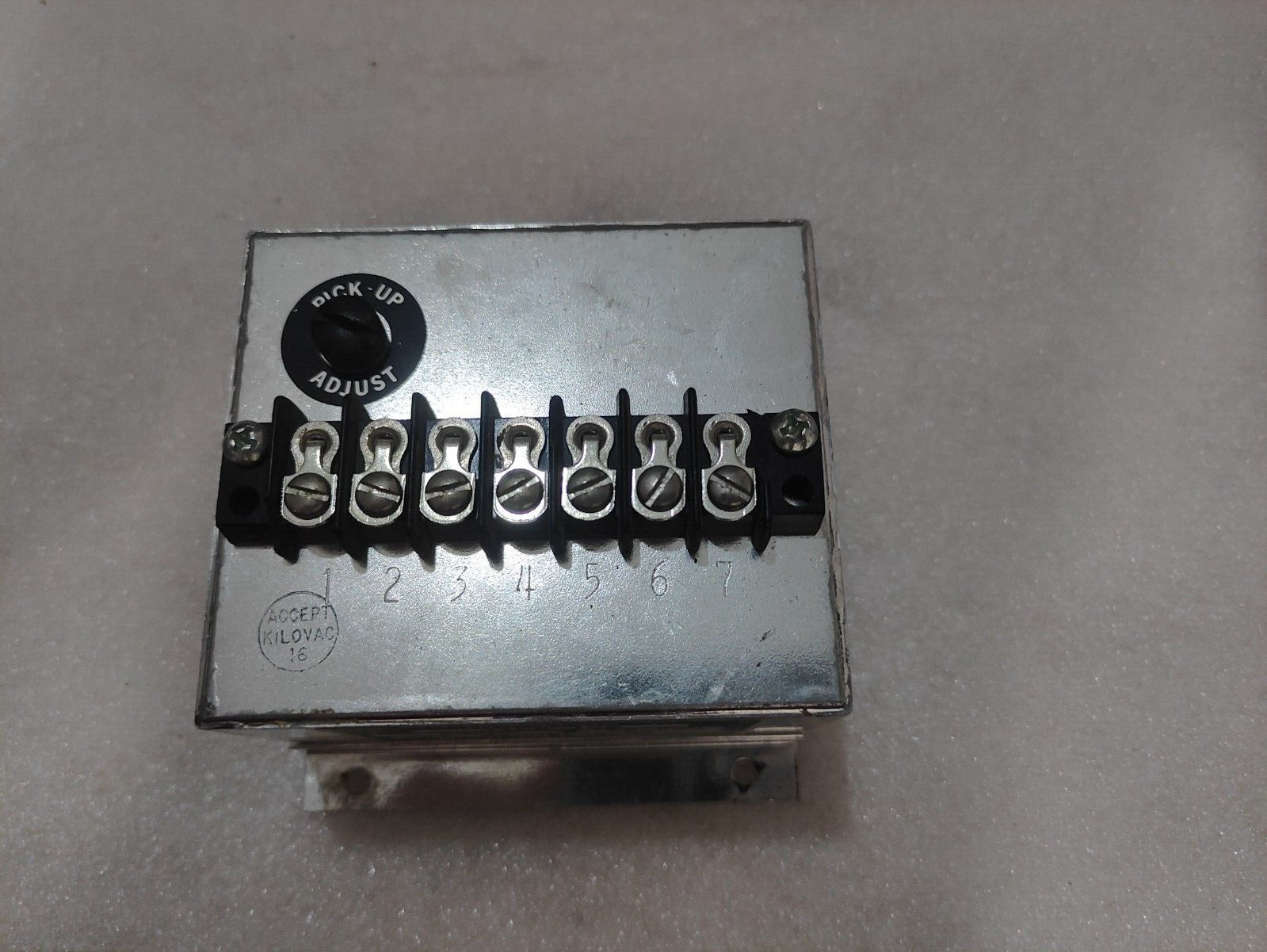 Wilmar Currant Relay 1100-19X, 24 Volt DC, 50-500 Hz, 1-5 Amp Adjustable