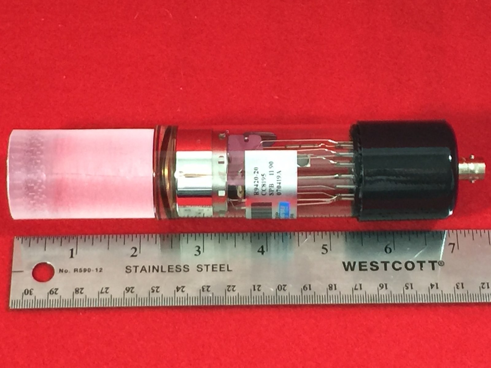 Bicron BC412 Round Scintillator Plastic for 1-1/2 inch PMT detectors 1.4″X2.25″
