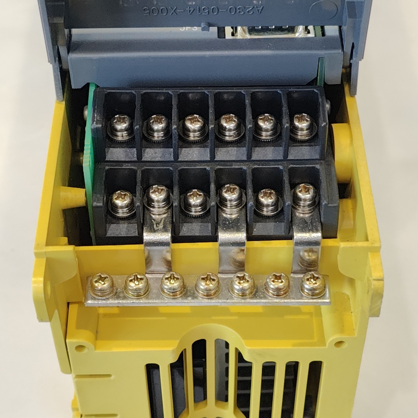 Fanuc A06B-6080-H301 Servo Amplifier Module 1.85kW 283-325VDC 3A Ser G