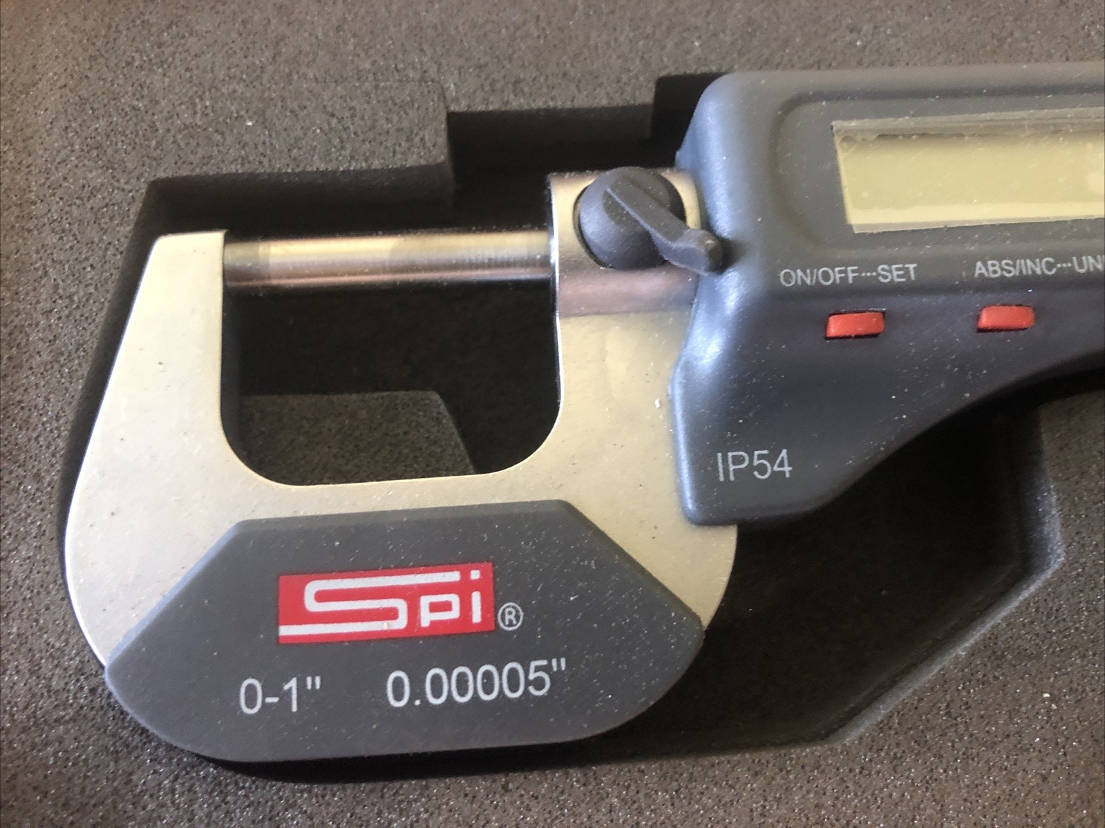 SPI 0-1” Digital Micrometer 13-101-1 IP54 Very Clean Condition case w/papers