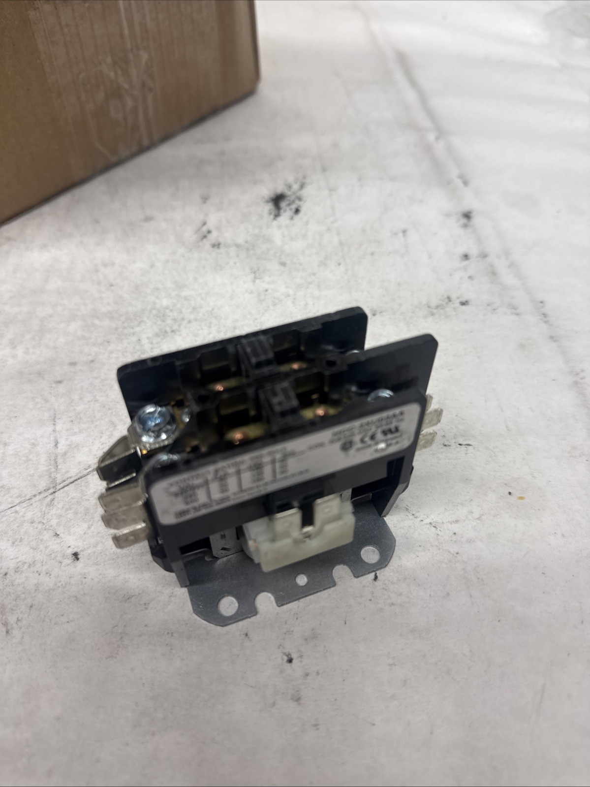 Hartland HCC-2XU02AA Contact Relay-Contactor 30 Amp 240/277 Volt 240 Volt Coil