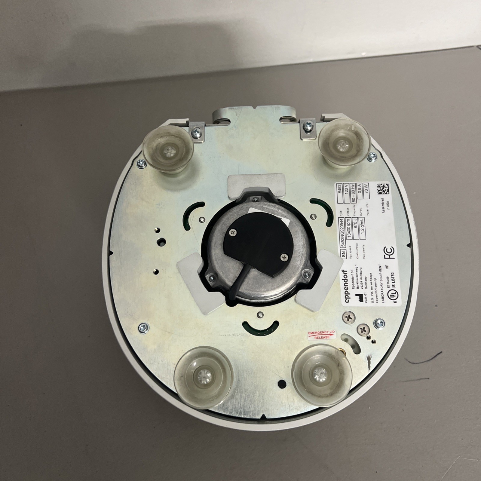 Eppendorf MiniSpin 5452 Microcentrifuge + F45-18-11 Rotor- Tested Working
