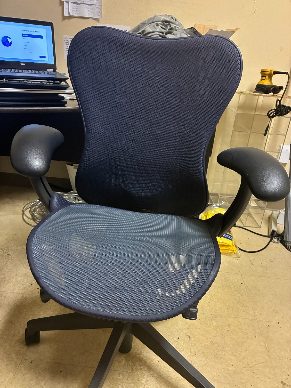 Herman Miller Mirra 2 Chair w/Adjustable Features Graphite Frame Full Restored