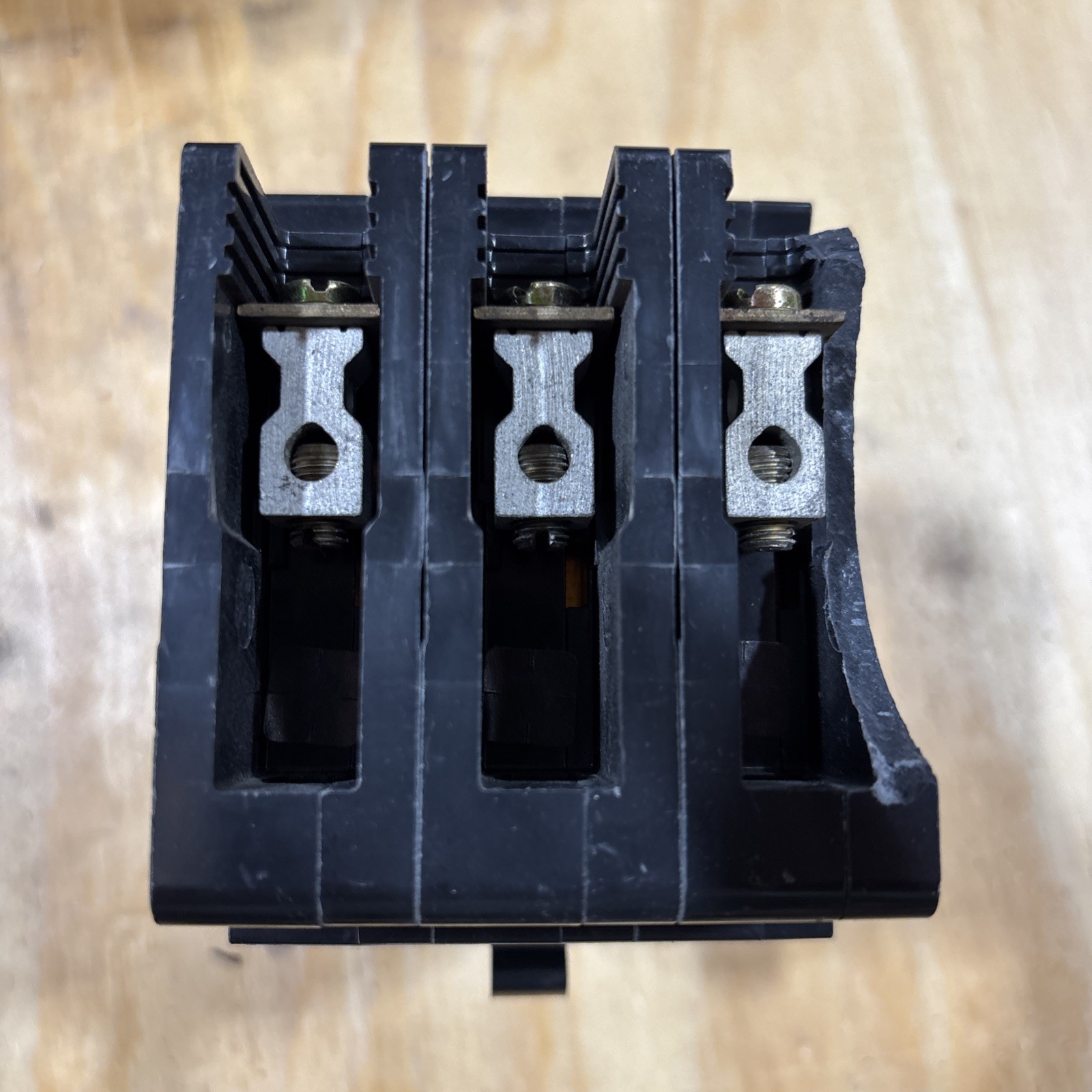 NEW NO BOX Square D EDB34030 30A 3P 480/277V 480/277V EDB34030