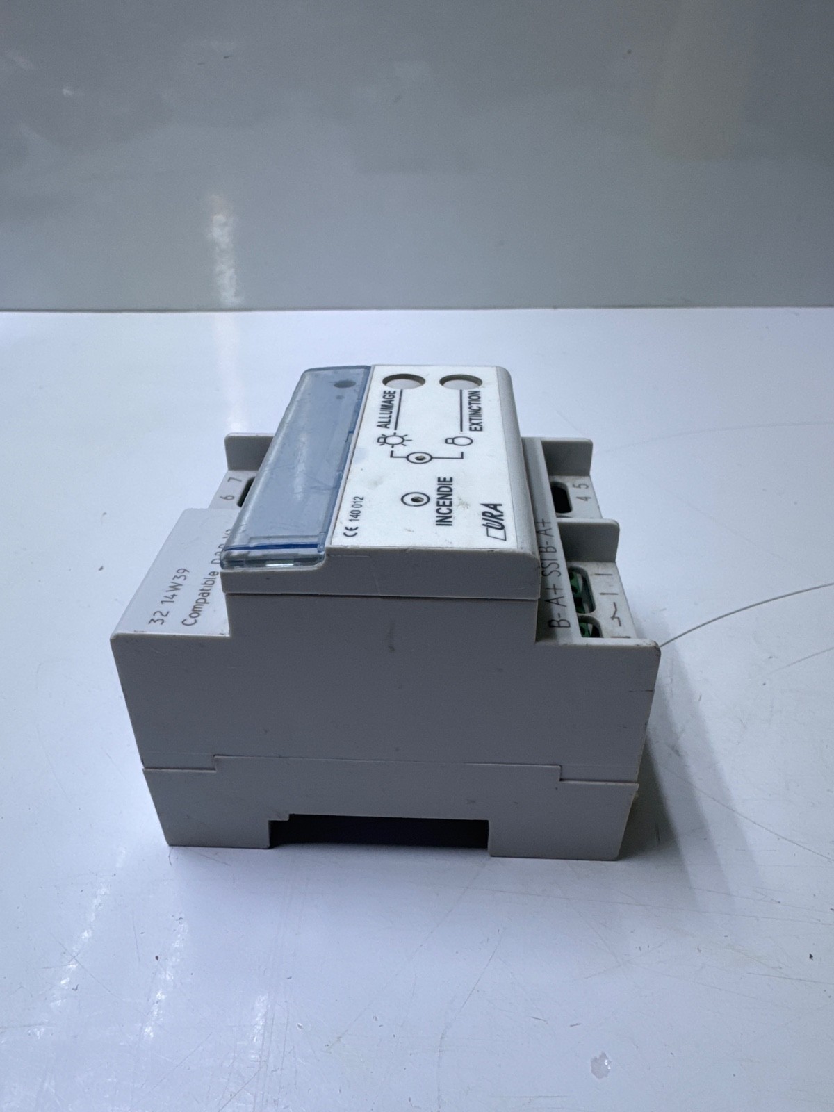 URA 140012 multifunction remote control for emergency lighting unit standby mode