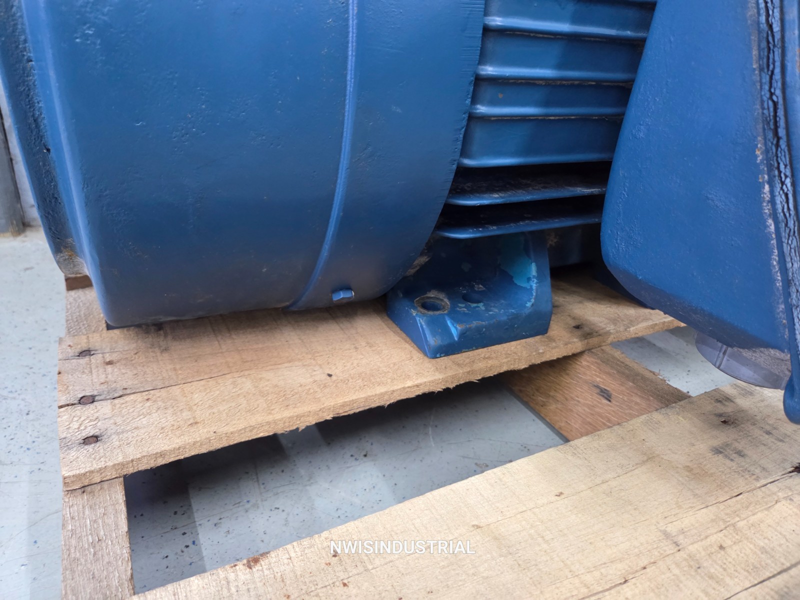 Siemens RGZEESD 40HP AC Motor 1780 RPM, 3PH, 460V, 324T, TEFC, 60HZ