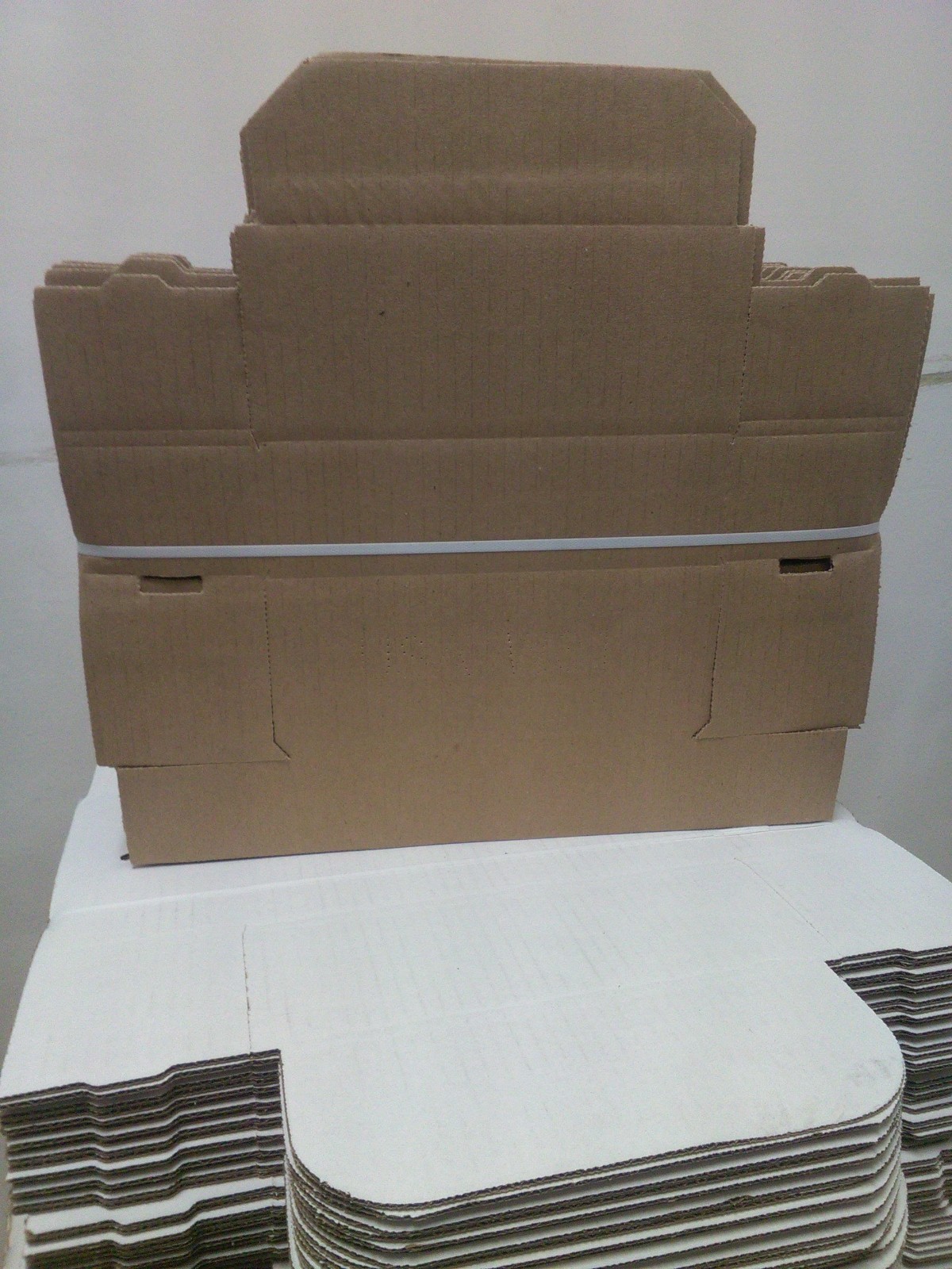8x6x4 White Corrugated Shipping Mailer Packing Box Boxes 8″ x 6″ x 4″ 50/bundle