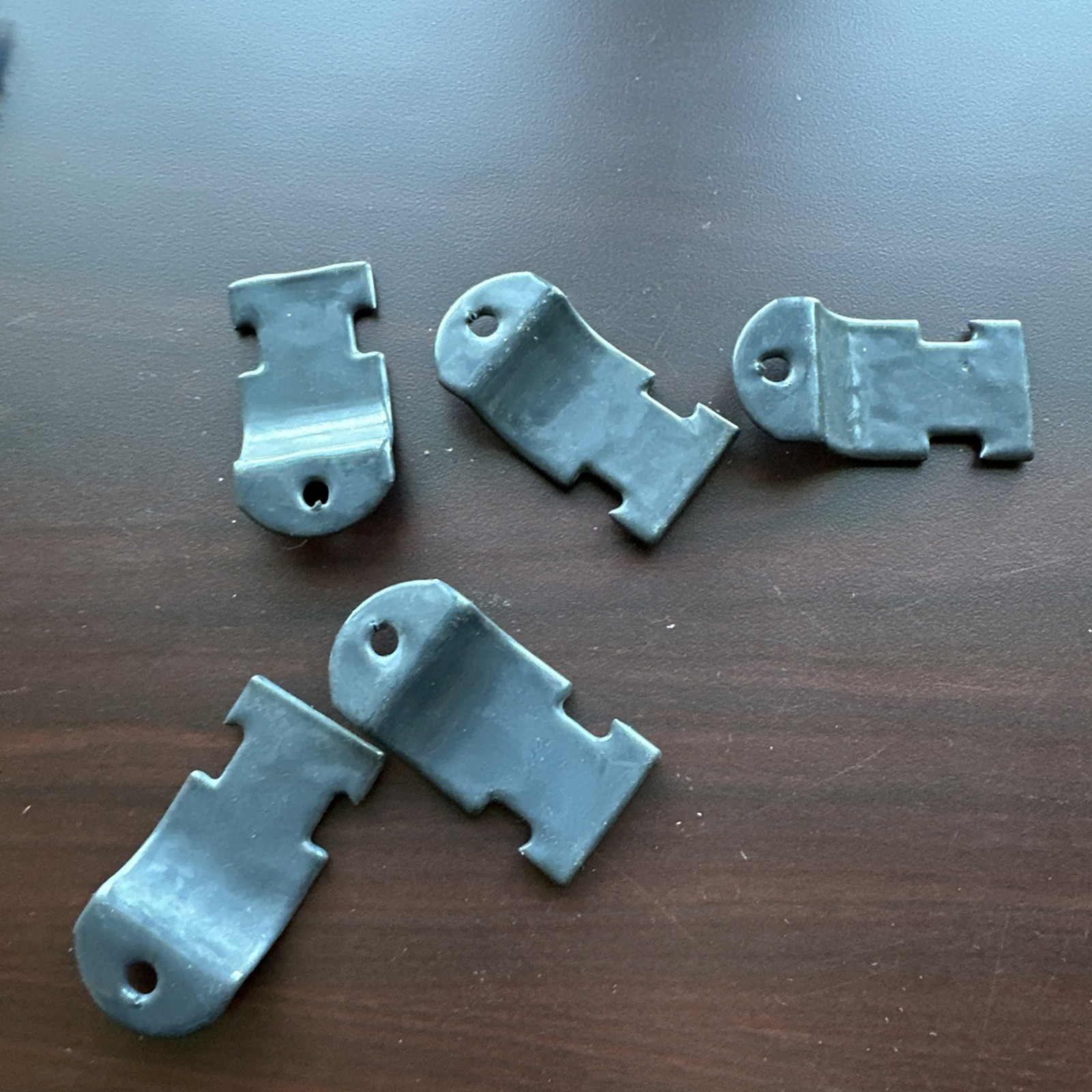 rob roy 3/4 unistrut straps no screws 2 sets. lot of 2 sets