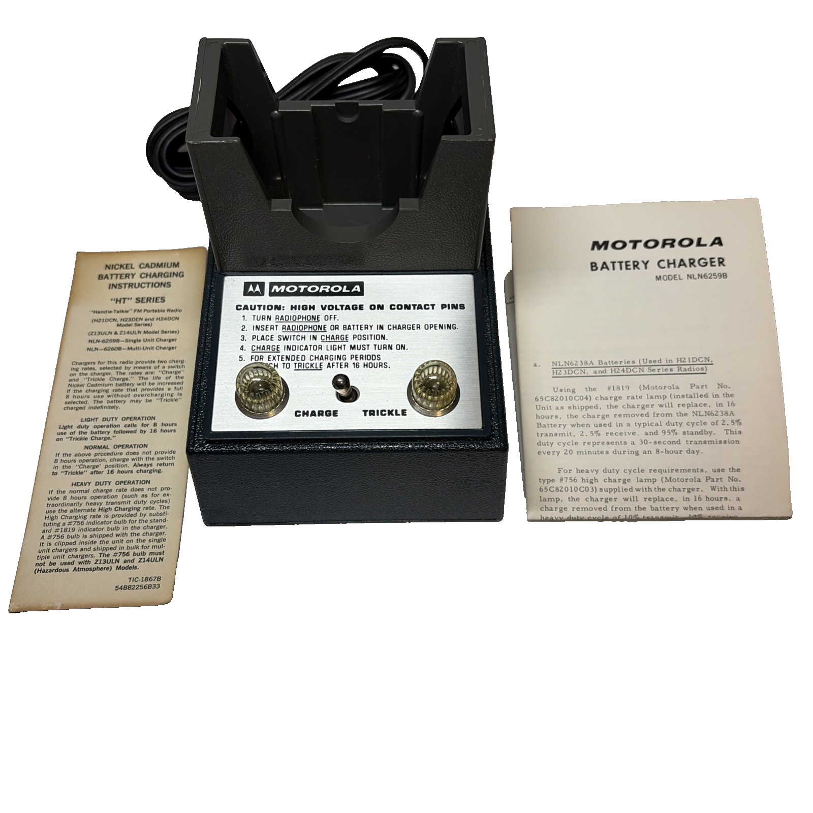 Motorola Battery Charger HT Series Model NLN6259B Open Box
