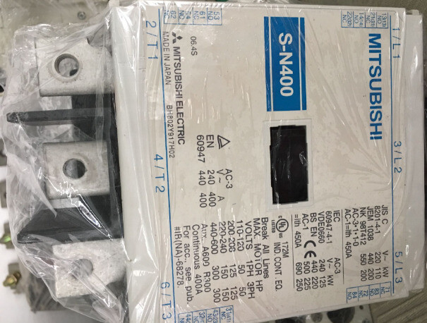 1PCS Mitsubishi S-N400 AC220V AC Contactor In Box -New #MIT