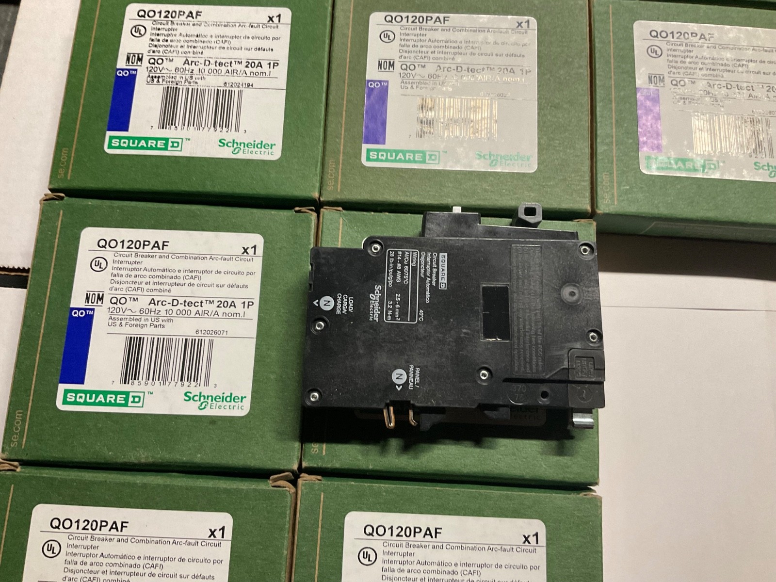 SQUARE D QO120PAF 20A AFCI PLUG ON NEUTRAL NEW IN BOX