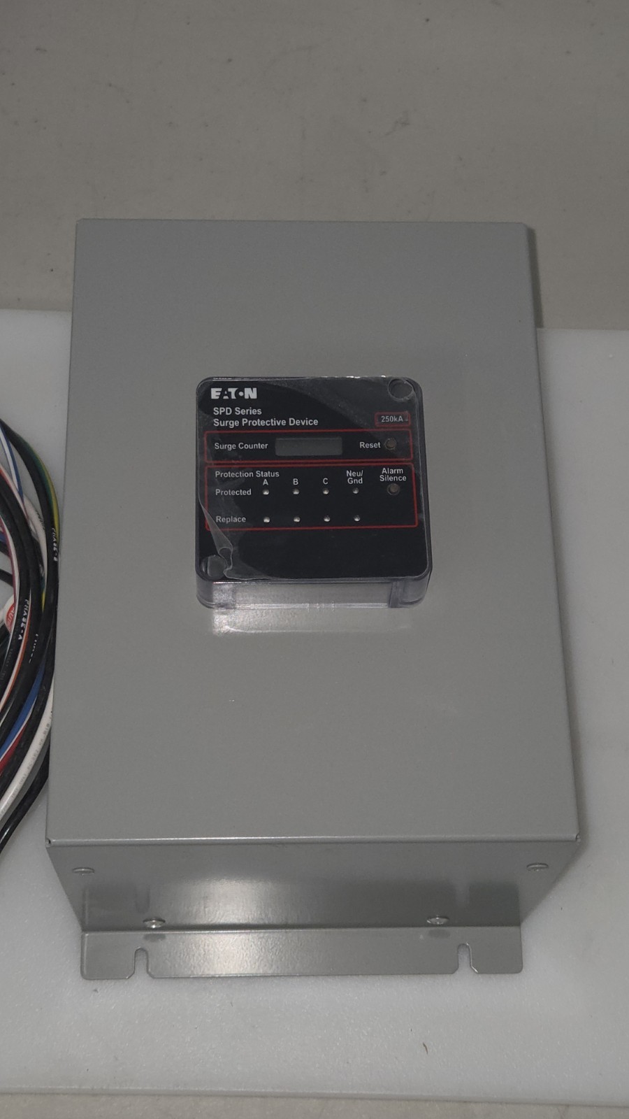 EATON SPD250208Y3K SPD, 250KA, STD W/COUNTERPKG., NEMA 1. 120/208v WYE 630-0023k