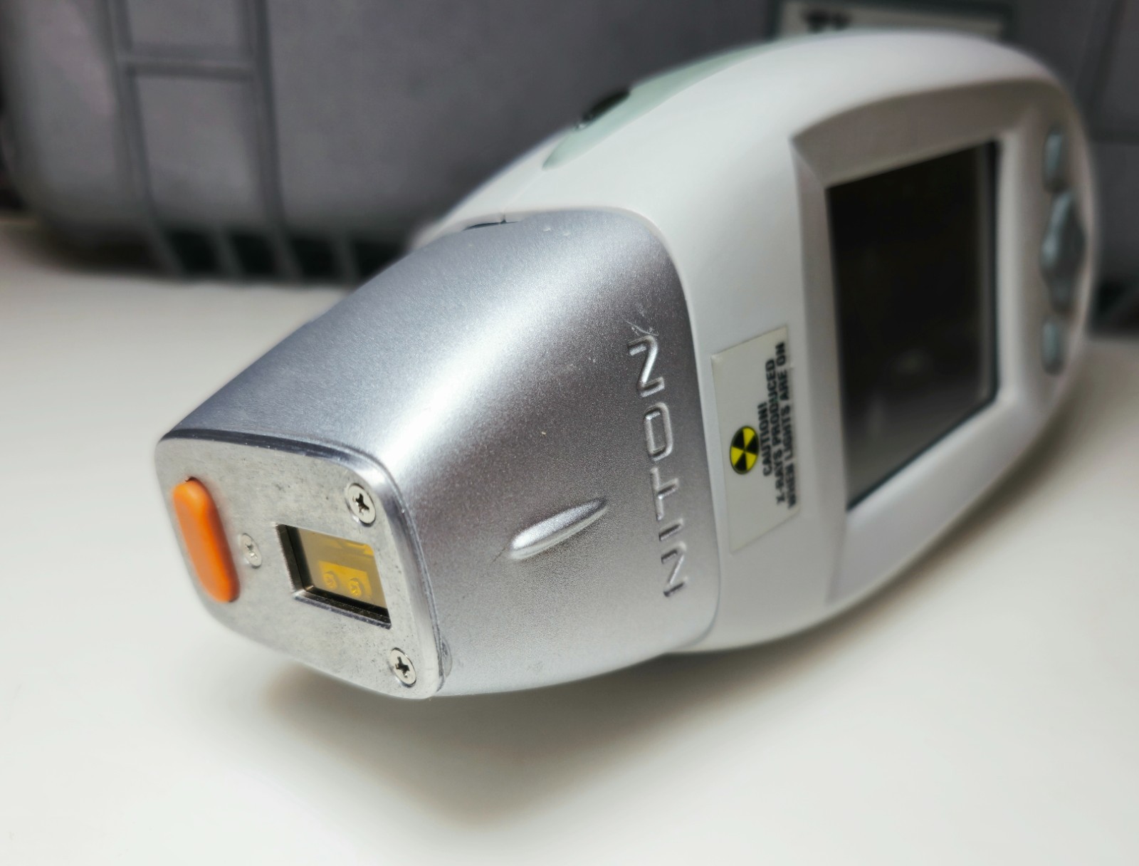 Thermo Scientific Niton XLp 300A XRF Analyzer Cd-109 Powers On w/ Case